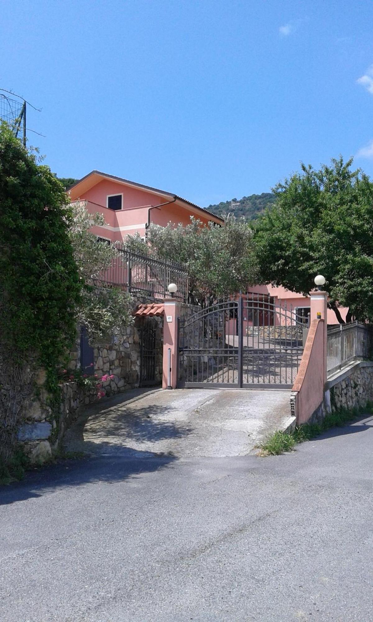 Appartamento In Magnifica Zona Residenziale Andora ภายนอก รูปภาพ